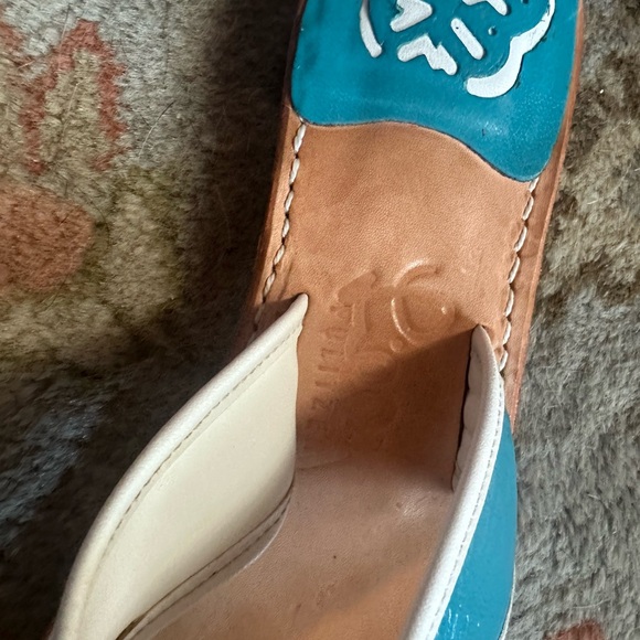 Lilly Pulitzer Sandals blue and white flower, leather sz 9 - Picture 6 of 7